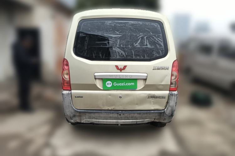 Used Wuling Rongguang 2014 1.2L S Base Model