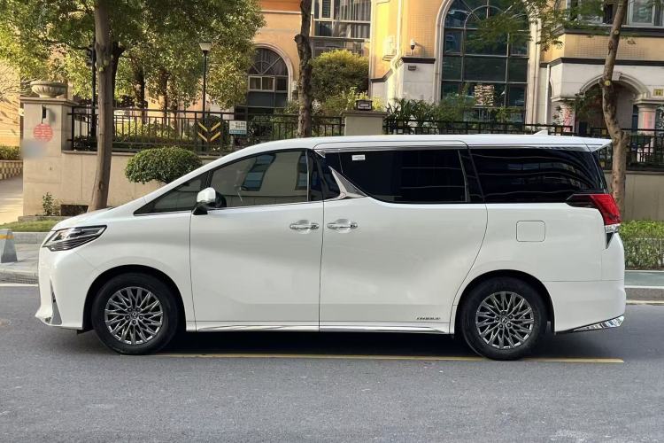 Used Lexus LM 2020 300h Seven-Seat Elegant Edition