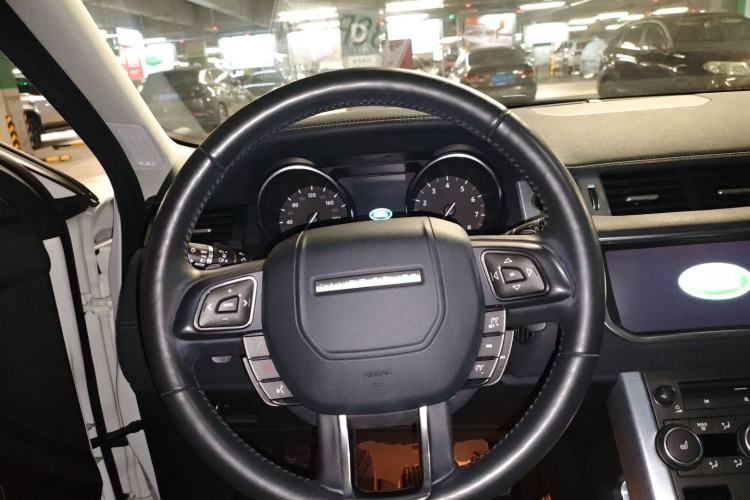 Used Land Rover Range Rover Evoque 2017 2.0T SE PLUS Smart Enjoyment Edition