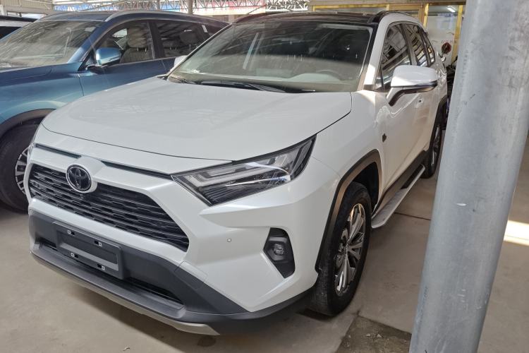 Used Toyota RAV4 2023 2.0L CVT Two-Wheel Drive 20th Anniversary Platinum Edition