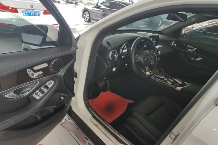 Used Mercedes-Benz GLC 2017 GLC 260 4MATIC Dynamic Edition
