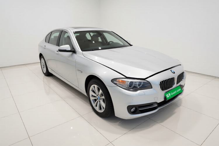 Used BMW 5 Series 2014 520Li Elegant Model
