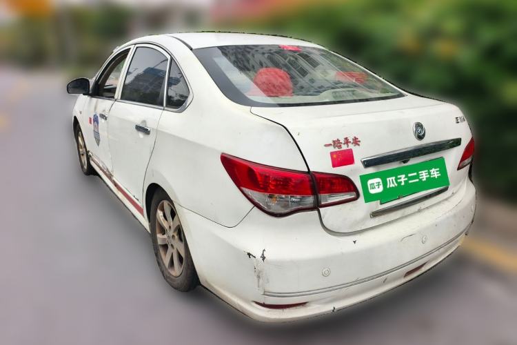Used Dongfeng Junfeng E11K 2019 Standard Model
