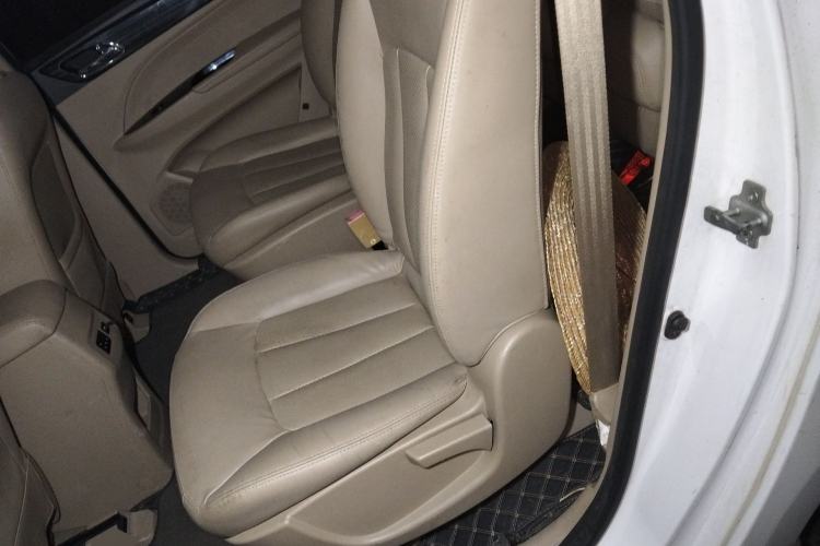 Used Baojun 730 2016 1.5L Manual Luxury Edition 7 Seats