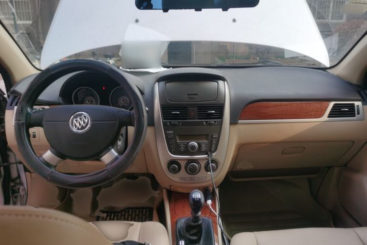 Used Buick Excelle 2013 1.5L Manual Luxury Model
