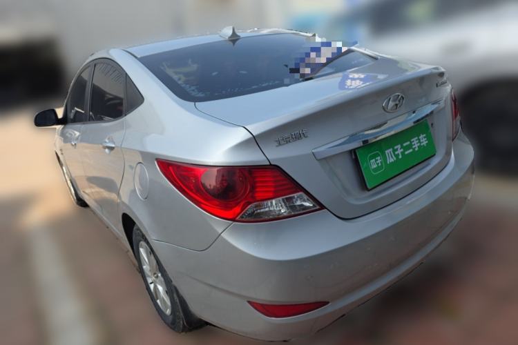 Used Hyundai Verna (older generation) 2010 Sedan 1.4L Manual Comfort GS Rear Left 45 Deg