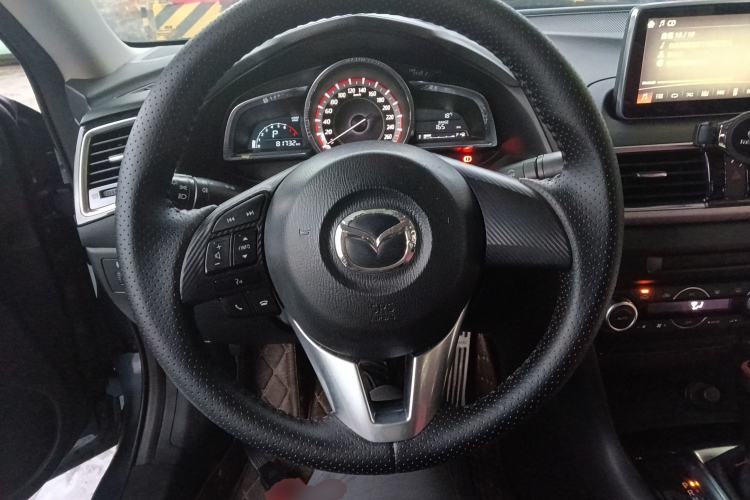 Used Mazda Mazda 3 Axela 2016 Sedan 1.5L Automatic Luxury Model