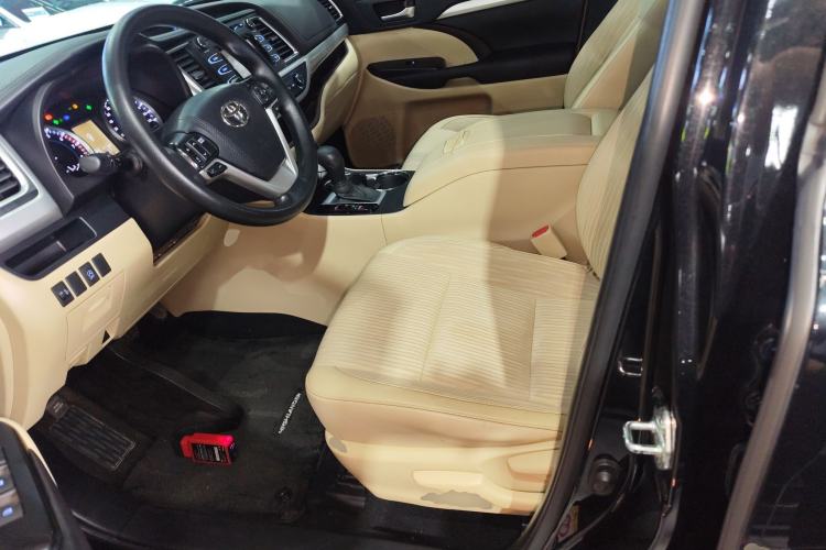 Used Toyota Highlander 2021 2.0T Two-Wheel Drive Elite Edition 5 Seats
