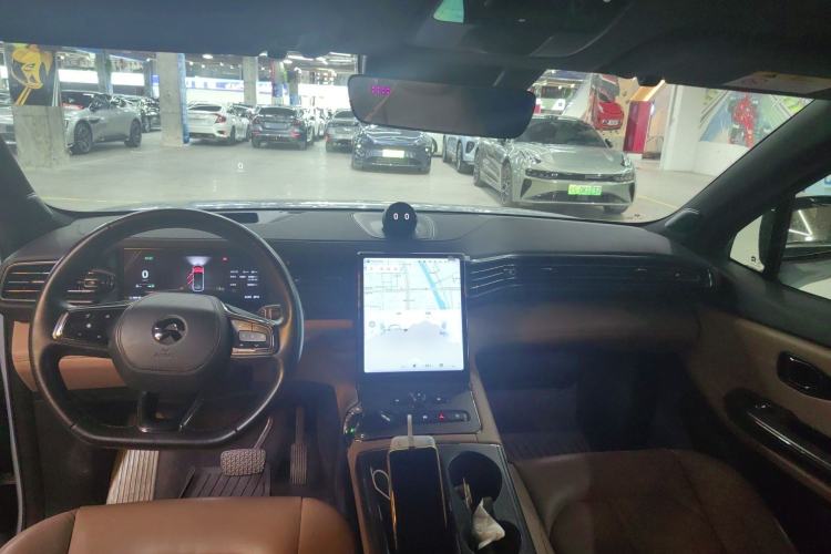 Used Nio ES6 2020 465 km Signature Edition