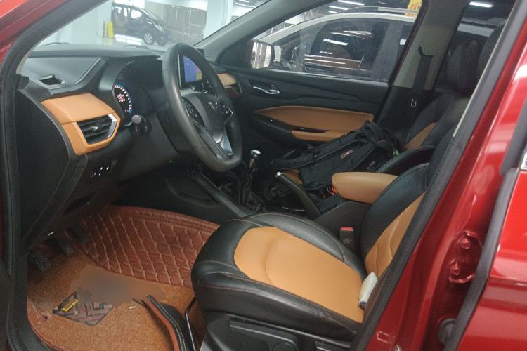 Used Wuling Hongguang S3 2018 1.5L Manual Luxury Model China V Standard
