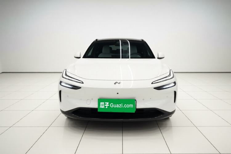 Used ONVO L60 2024 60 kWh Rear-Drive Version