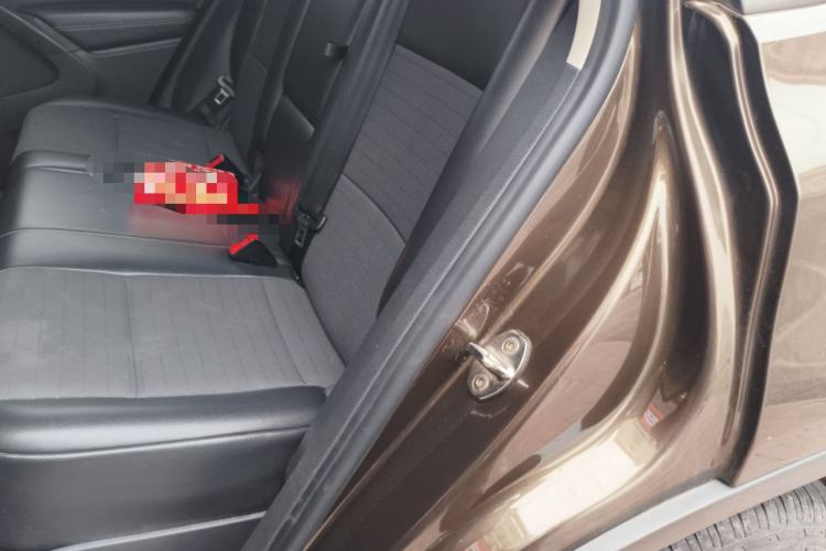 Used Volkswagen Tiguan 2016 280TSI Automatic Two-Wheel-Drive Silk Road Style Edition