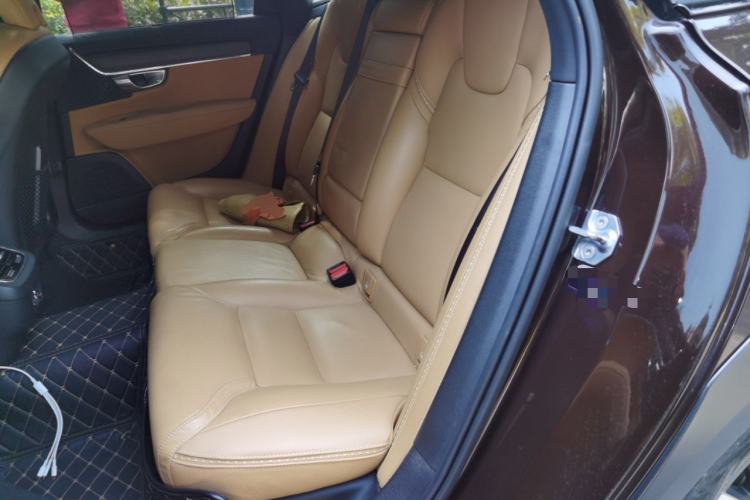 Used Volvo V90 2020 Cross Country T5 AWD Smart Range Edition