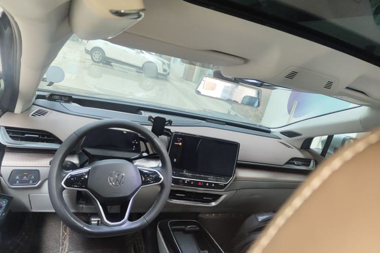 Used Volkswagen ID.6 X 2023 Ultra-Intelligent Long-Range Version