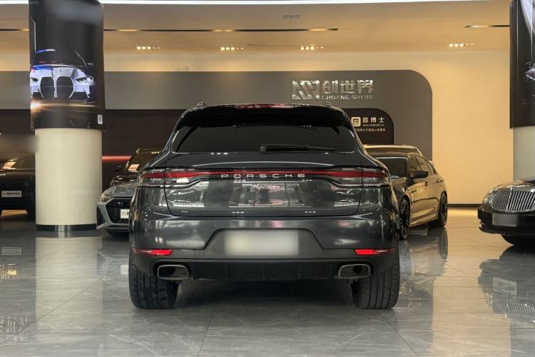 Used Porsche Macan 2018 Macan 2.0T Exterior 3