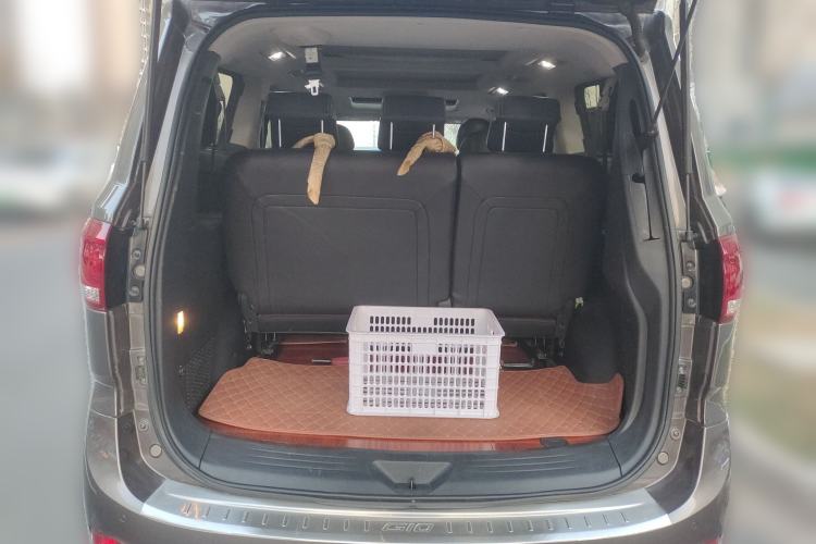 Used SAIC MAXUS G10 2016 2.0T Automatic Luxury Executive Edition
