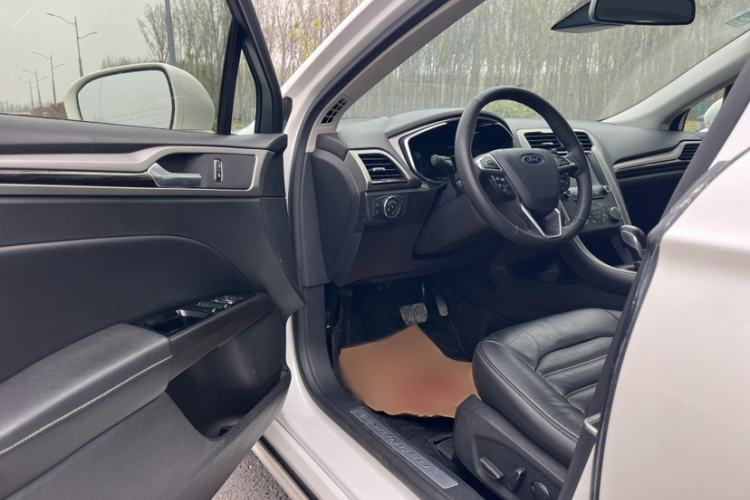 Used Ford Mondeo 2013 2.0L GTDi 200 Fashion Edition