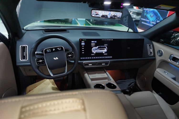 Used Li Auto L9 2025 Ultra Smart Refreshed Edition