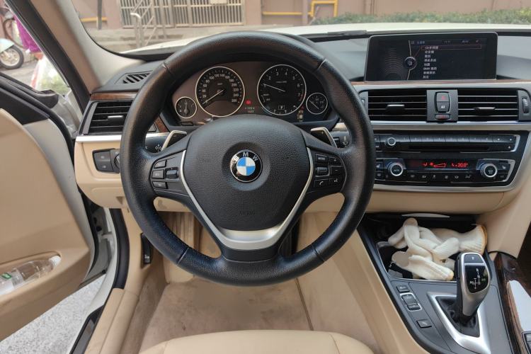 Used BMW 3 Series 2013 328Li Luxury Design Package
