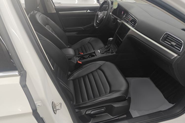 Used Volkswagen Lamando 2021 280TSI DSG Comfort Edition