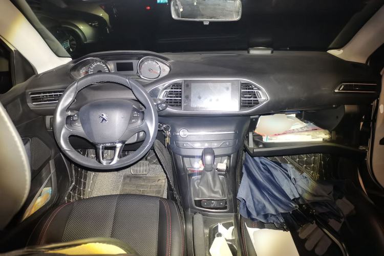 Used Peugeot 308S 2015 1.2T Automatic Jingchi Edition
