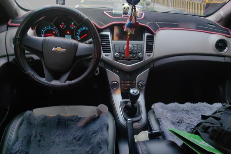 Used Chevrolet Cruze 2013 1.6L SL Sunroof Edition MT
