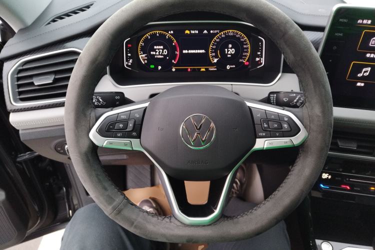 Used Volkswagen Tayron 2024 300TSI Two-Wheel-Drive Luxury Plus Advanced Version