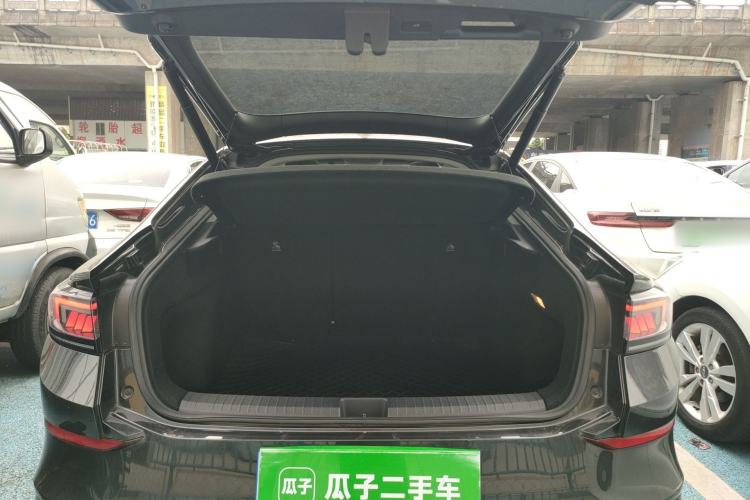 Used Volkswagen Lamando 2023 Lavida L 280TSI DSG Cool & Spicy Edition Trunk