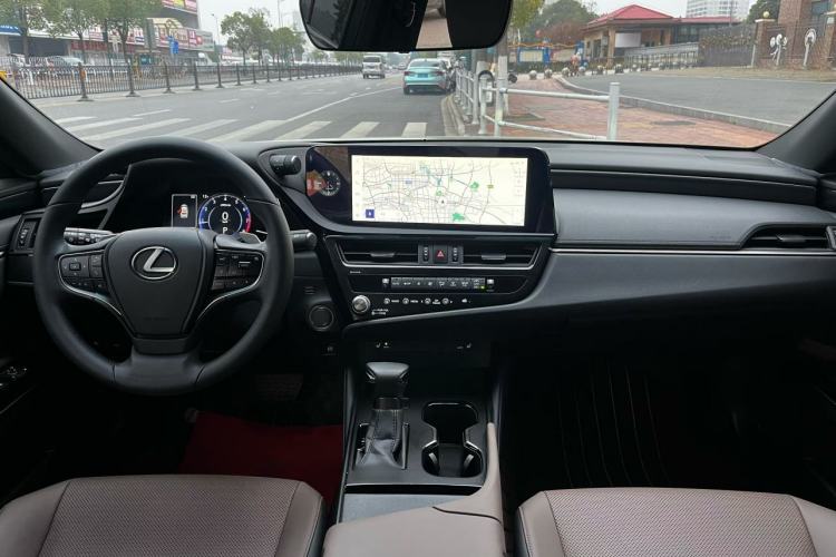 Used Lexus ES 2022 200 Excellence Edition