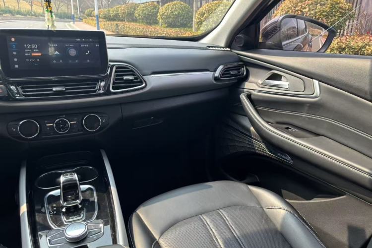 Used EXEED Lingyun 2020 1.6T Two-Wheel Drive Star Edition Interior 5