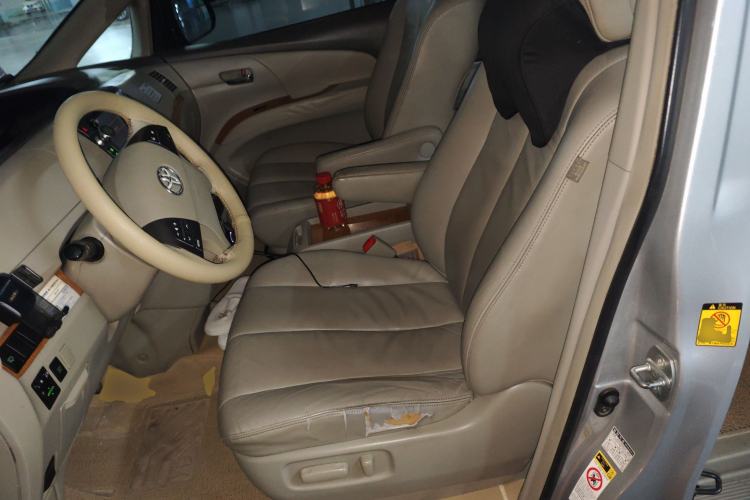 Used Toyota Previa 2006 2.4L 7-Seater Luxury Edition