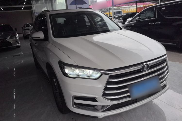 Used BYD Song Pro 2019 1.5T Automatic Elite Edition Front Right 45 Deg