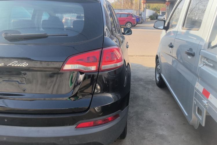 Used Zotye Domy X5 2015 1.5T CVT Landlord Edition China V Standard