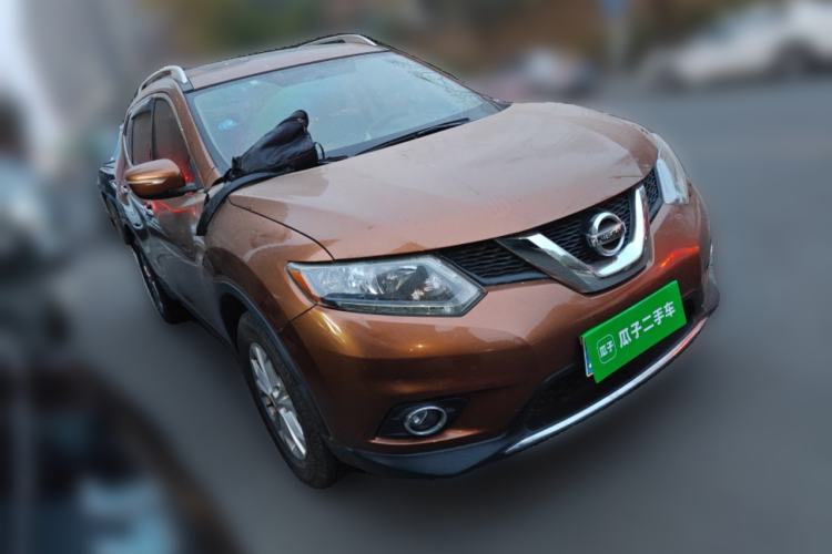 Used Nissan X-Trail 2014 2.5L CVT Leading Edition 4WD
