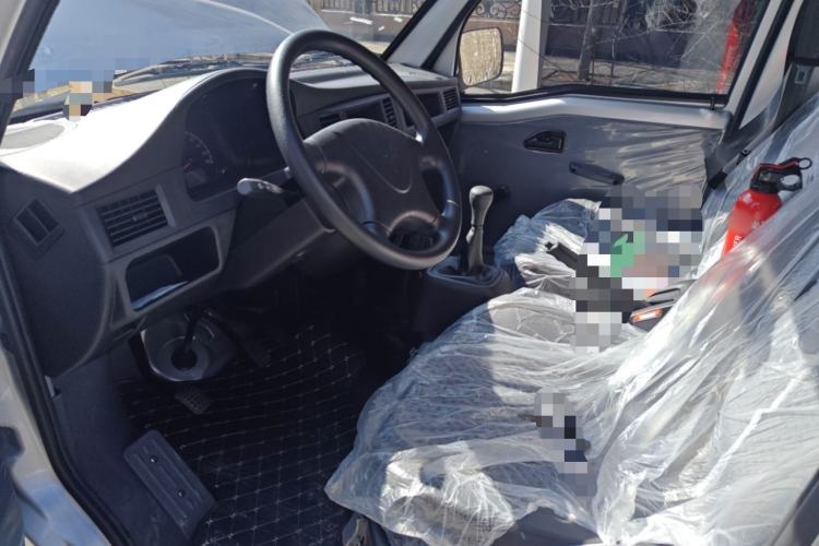 Used Wuling Zhiguang 2023 1.5L Practical Version 5/7 Seats
