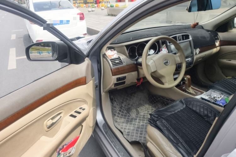 Used Nissan Sylphy 2009 1.6XL Automatic Luxury Sunroof Edition Driver Seat