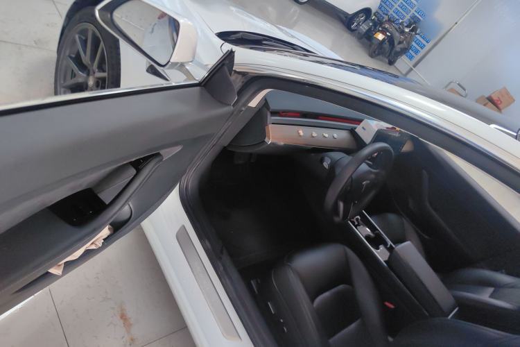 Used Tesla Model 3 2020 Revised Version Standard Range Rear-Wheel Drive – Upgraded Edition Driver Seat