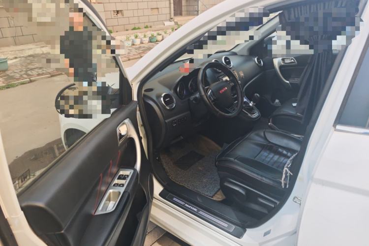 Used Haval H6 2013 Upgraded Model 1.5T Manual Two-Wheel Drive Elite Version