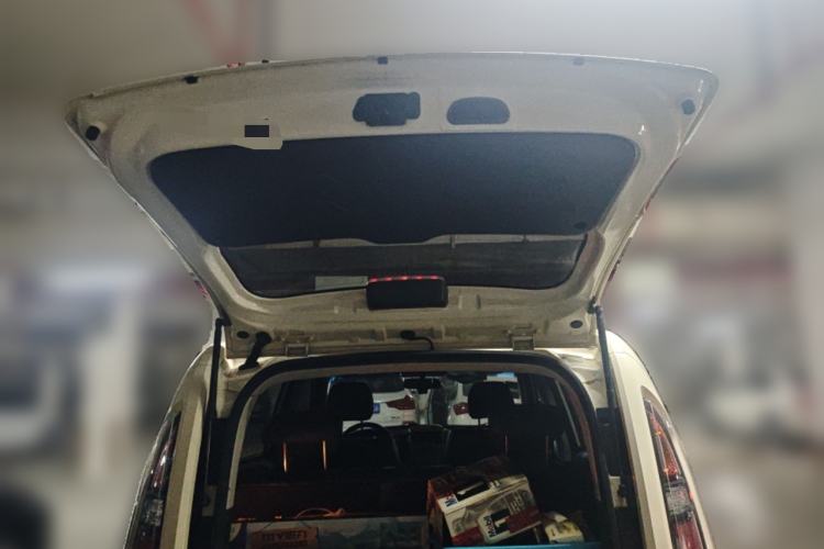 Used Kia Soul 2013 1.6L AT Premium Trunk