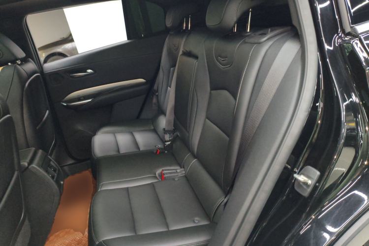 Used Cadillac XT4 2021 28T Two-Wheel Drive Leading Version Left Rear Seat