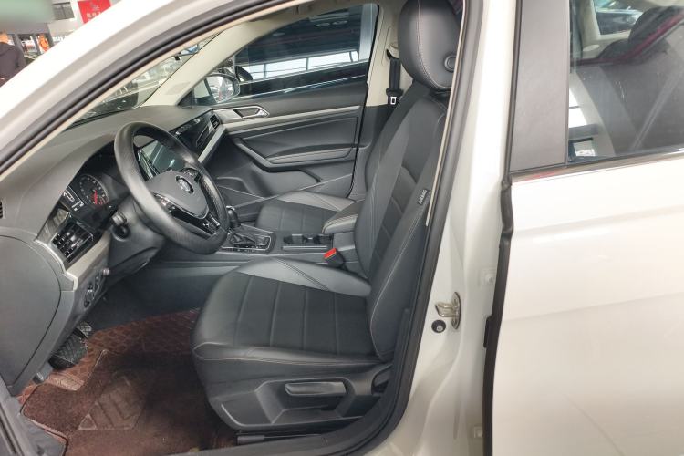 Used Volkswagen Lavida 2018 1.5L Automatic Comfort Edition China V Standard Interior 1