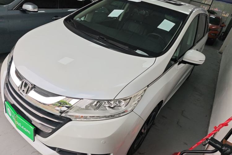 Used Honda Odyssey 2015 Updated Version 2.4L Smart Edition