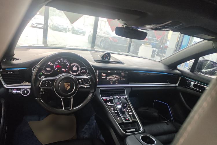 Used Porsche Panamera 2017 Panamera 4 Executive Long Wheelbase 3.0T