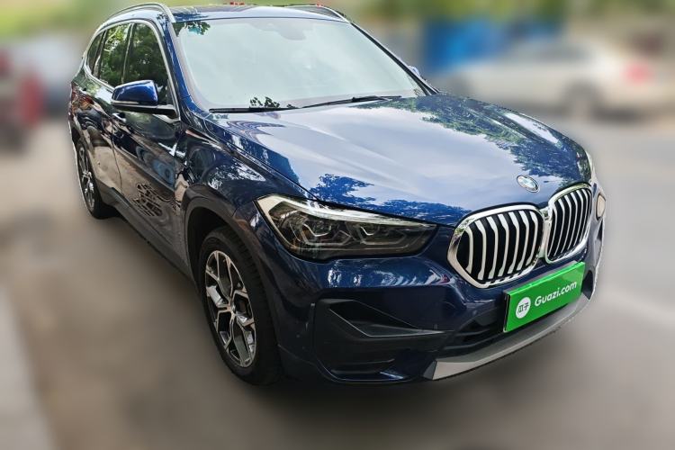 Used BMW X1 2020 sDrive25Li Leading Model Front Right 45 Deg