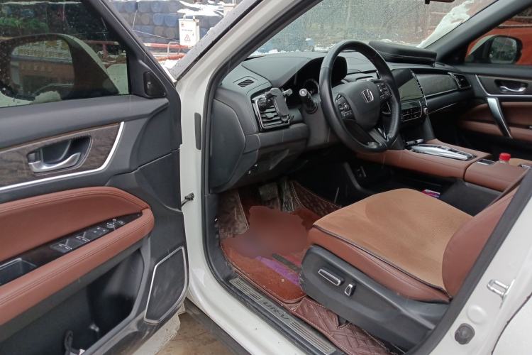 Used Honda UR-V 2023 370TURBO Two-Wheel-Drive Luxury Edition