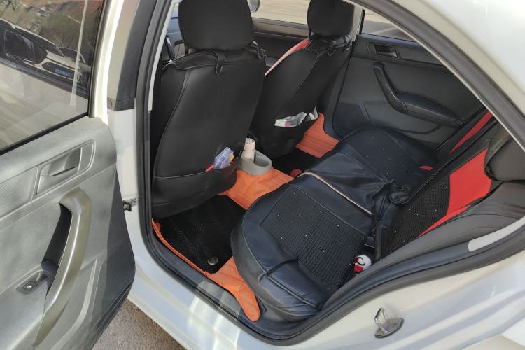 Used Skoda Rapid 2015 1.6L Automatic Enjoyment Selection Model