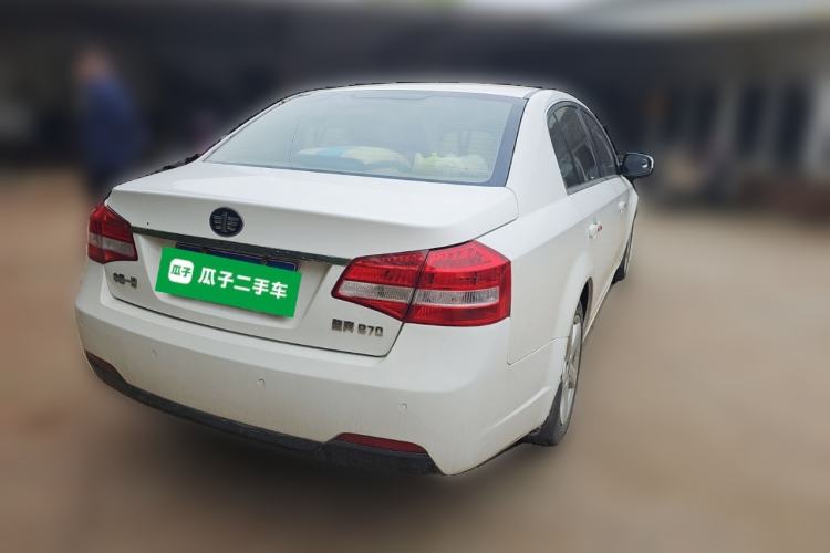 Used Bestune B70 2012 1.8L manual Comfort trim level