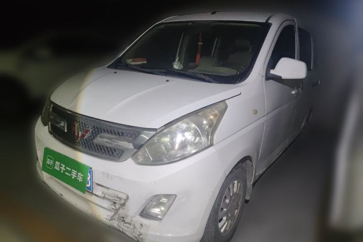 Used Wuling Rongguang V 2015 1.5L Standard Version