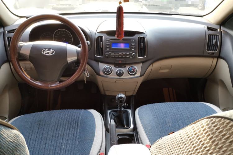 Used Hyundai Celesta 2011 1.6L Manual Luxury Model
