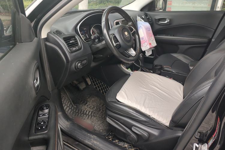 Used Jeep Compass 2017 200T Automatic Family Edition